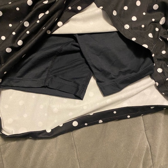 Women’s Size L Skort black/white polka dots - Picture 3 of 3
